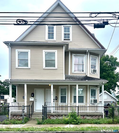 137 Hollister Ave, Bridgeport, CT, 06607-1921 | Card Image