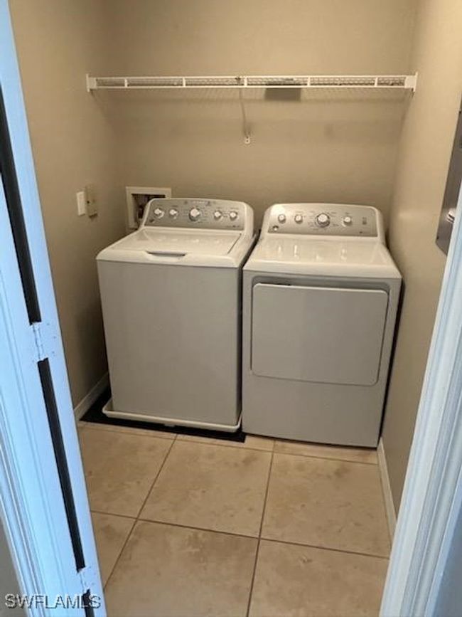 UNIT-205 - 20341 Estero Gardens Cir, Condo with 2 bedrooms, 2 bathrooms and null parking in ESTERO FL | Image 8