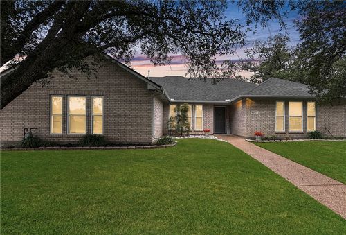 5901 Sheffield Terrace Ln, Bryan, TX, 77802-5649 | Card Image