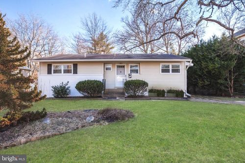 601 Delano Dr Se, VIENNA, VA, 22180-4816 | Card Image