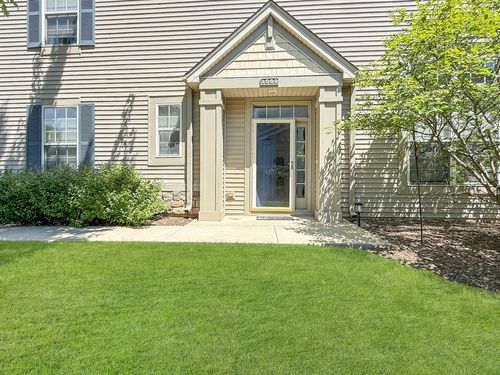 1089 Ellsworth Dr, Grayslake, IL, 60030-3364 | Card Image