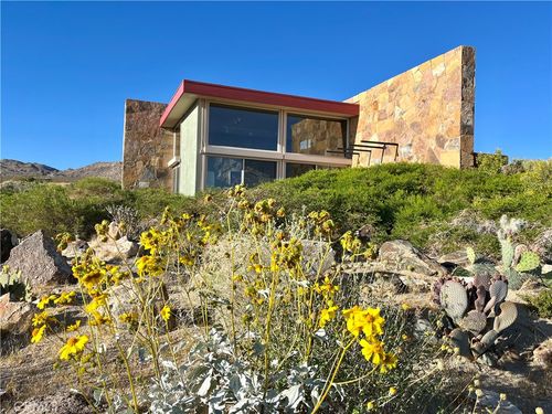 7078 Sunkist Rd, Joshua Tree, CA, 92252-6417 | Card Image