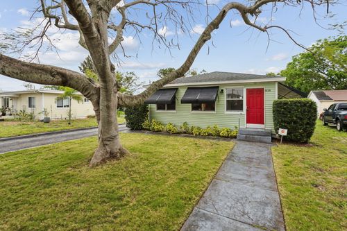614 N 7th St, Lantana, FL, 33462-1606 | Card Image