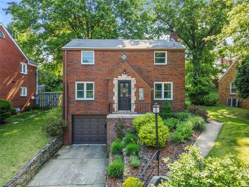752 Washington Dr, Pittsburgh, PA, 15229-1282 | Card Image
