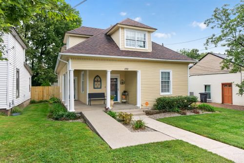 122 N Locust St, Versailles, KY, 40383-1236 | Card Image