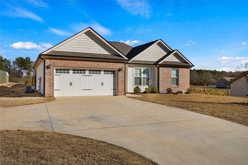 213 Boggs Rd, Belton, SC, 29627-8207 | Card Image