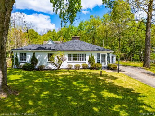 46064 Norton Ct, Northville Township, MI, 48167-1718 | Card Image
