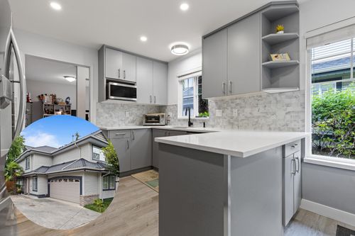 8-8111 160 St, Surrey, BC, V4N0V4 | Card Image