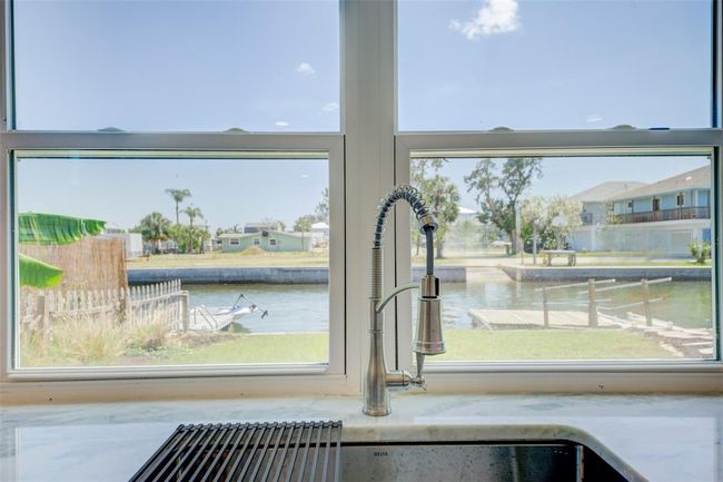 6432 Boatyard Dr, House other with 2 bedrooms, 2 bathrooms and null parking in HUDSON FL | Image 13