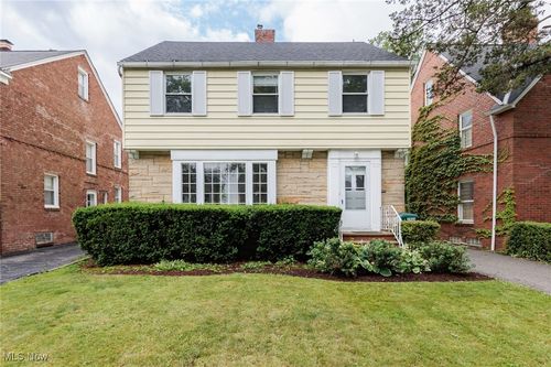 3966 Lansdale Rd, University Heights, OH, 44118-3122 | Card Image