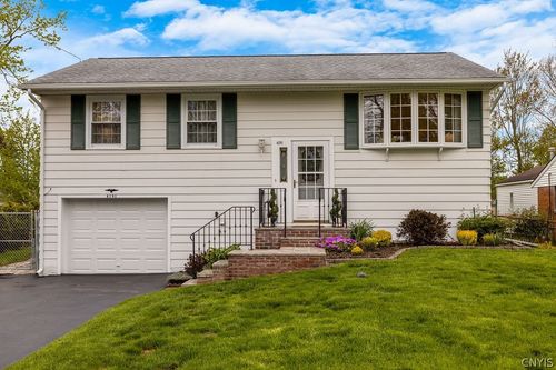 4191 Rigel Crse, Liverpool, NY, 13090-2113 | Card Image