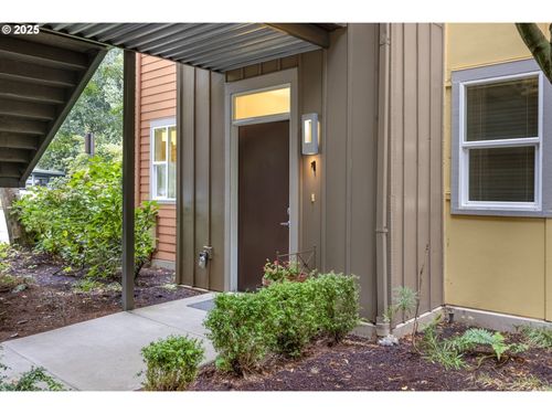 1-347 Rustic Pl, Eugene, OR, 97401-5763 | Card Image