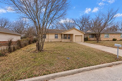 158 W 49th Place, Tulsa, OK, 74126 | Card Image