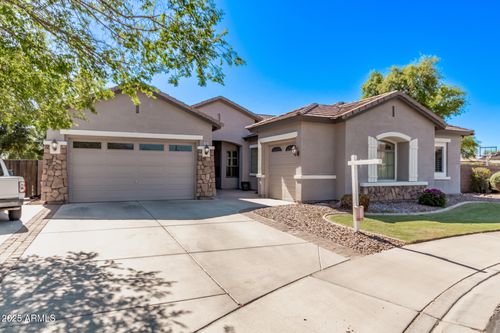 19903 S 187th Dr, Queen Creek, AZ, 85142-5557 | Card Image