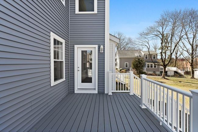 17 - 17 Monroe St, House attached with 3 bedrooms, 3 bathrooms and 4 parking in Norwood MA | Image 32