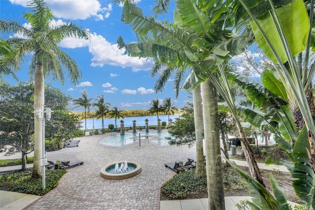 APT-1903S - 2681 N Flamingo Rd, Condo with 2 bedrooms, 2 bathrooms and null parking in Sunrise FL | Image 42