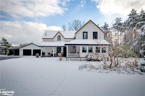 99 Highway 518 Highway W, Emsdale, ON, P0A1J0 | Card Image