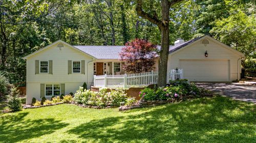 110 Linden St, Lookout Mountain, TN, 37350-1317 | Card Image