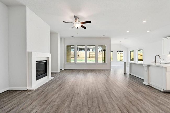415 Constitution Way, House other with 4 bedrooms, 3 bathrooms and null parking in Kyle TX | Image 4