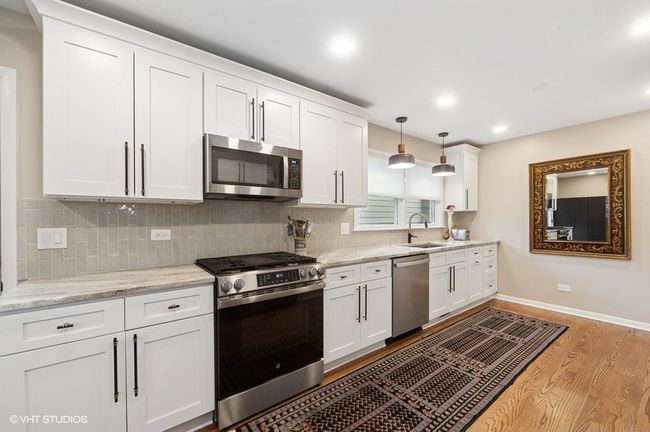 315 Glenview Rd, House other with 3 bedrooms, 2 bathrooms and 4 parking in Glenview IL | Image 5