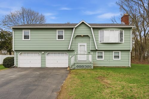 21 Newhill Rd, Methuen, MA, 01844-2222 | Card Image