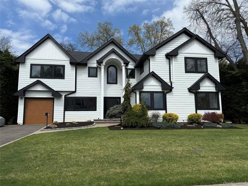 43 Marian Ln, Jericho, NY, 11753-1837 | Card Image