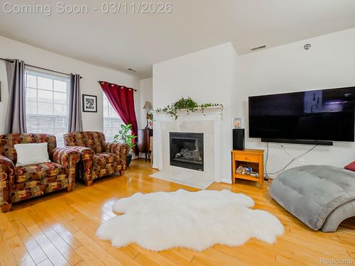 25556 Saint James, Southfield, MI, 48075-1248 | Card Image