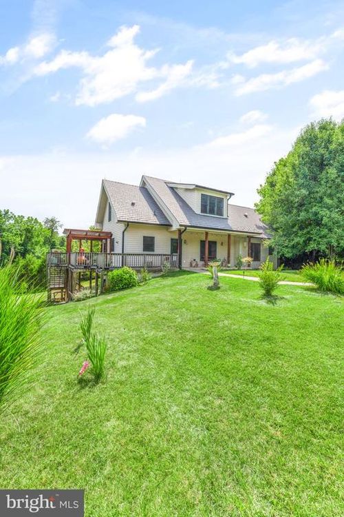 40989 Redwing Song Ln, LOVETTSVILLE, VA, 20180-2271 | Card Image