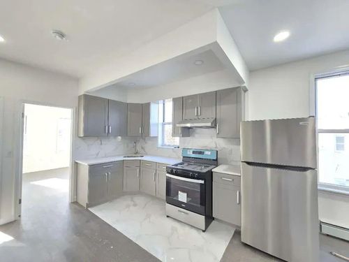 3-2062 Bath Avenue, Brooklyn, NY, 11214 | Card Image