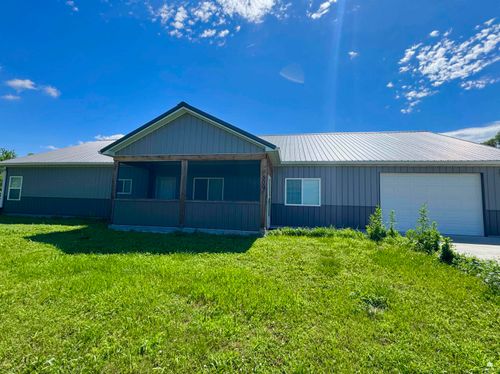 809 Stokes St, Green, KS, 67447 | Card Image
