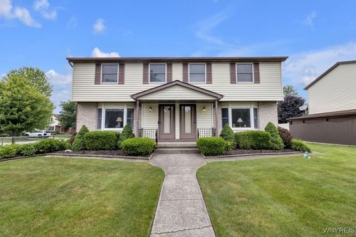 82 Hillpine Road, Cheektowaga, NY, 14227 | Card Image