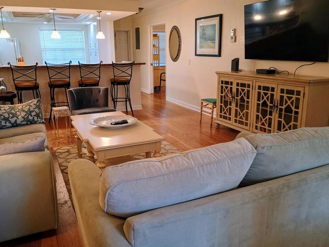 APT-6-105 - 5505 N Ocean Blvd, Condo with 2 bedrooms, 2 bathrooms and null parking in Ocean Ridge FL | Image 17