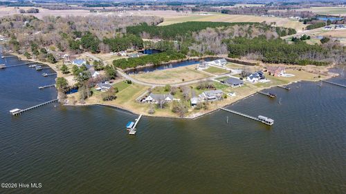 501 Dances Bay Rd, Elizabeth City, NC, 27909-9179 | Card Image