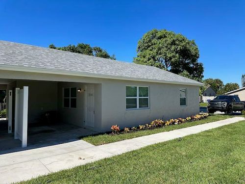 3166-3166 Se Garden St, Stuart, FL, 34997-5320 | Card Image