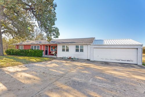 2005 W Highway 199, Springtown, TX, 76082-3220 | Card Image