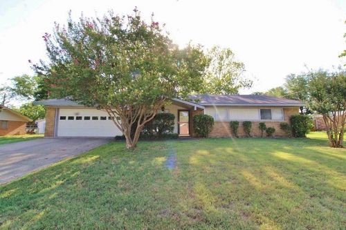 1420 Hillside Dr, Midlothian, TX, 76065-2004 | Card Image