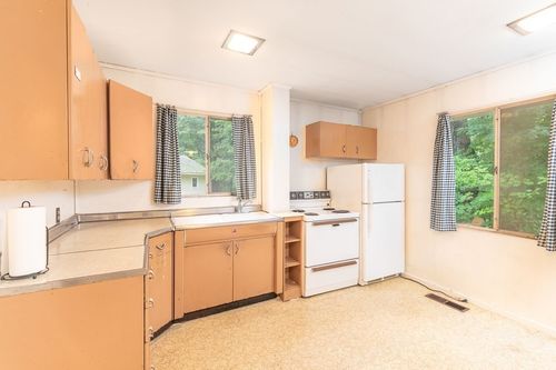 1570 Mount Major Hwy, Alton, NH, 03810 | Card Image