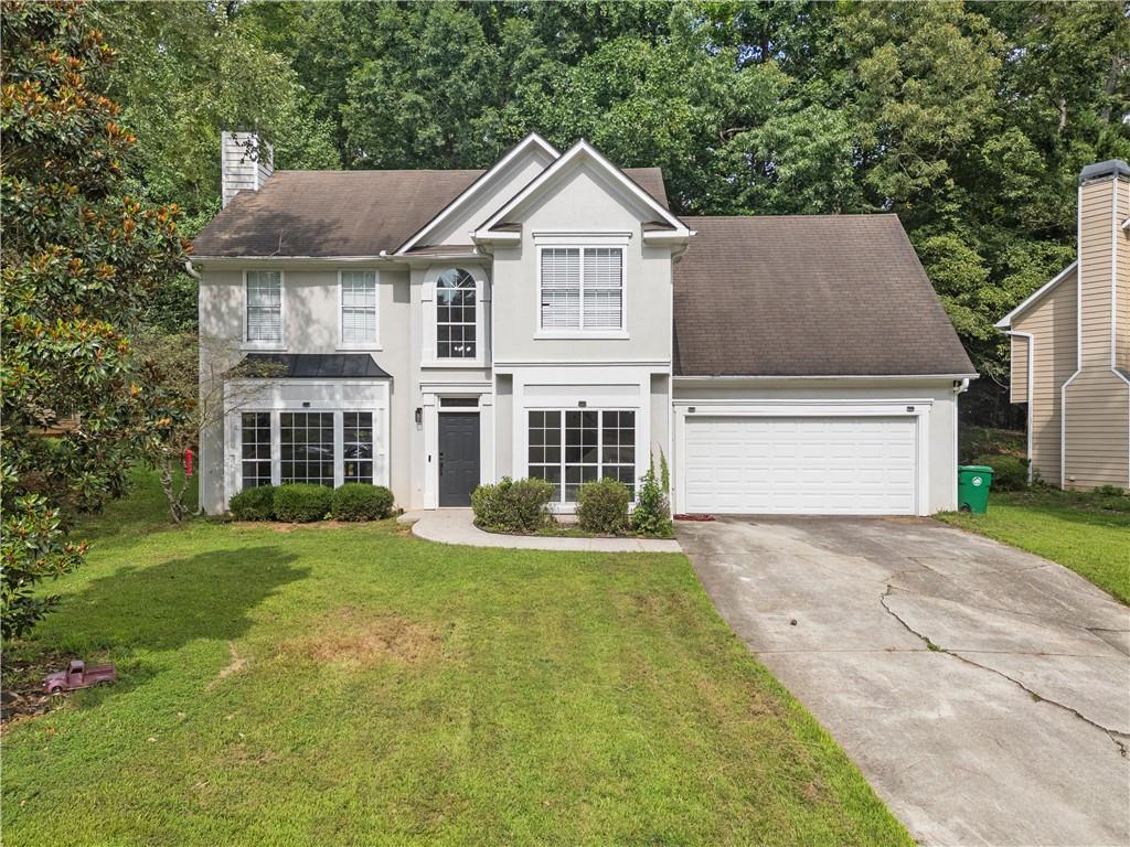 Waters Edge Dr, Stone Mountain, GA 30087