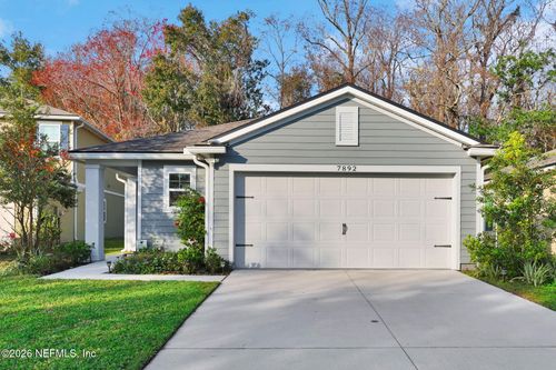 7892 Meadow Walk Ln, Jacksonville, FL, 32256-8070 | Card Image