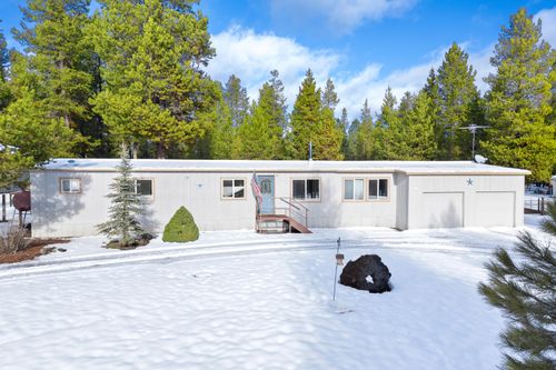 16194 Lava Drive, La Pine, OR, 97739 | Card Image