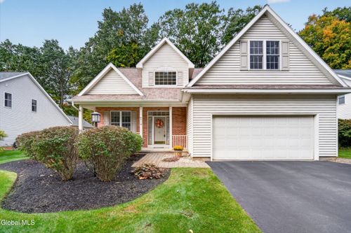 15 Julians Way, Saratoga Springs, NY, 12866-8718 | Card Image