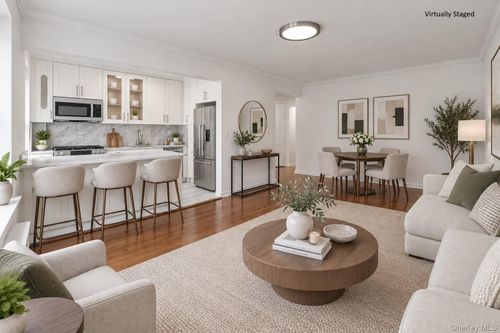 2p-141-39 78th Road, New York, NY, 11367 | Card Image