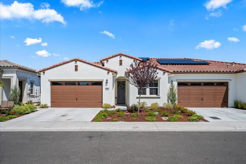 4256 Eagle View Way, Folsom, CA, 95630-6087 | Card Image