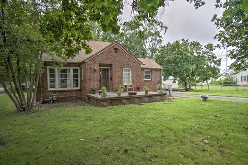 1305 N Summit Ave, Decatur, IL, 62526-3402 | Card Image