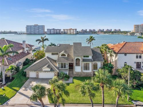 5287 61st Ave S, ST PETERSBURG, FL, 33715-2402 | Card Image