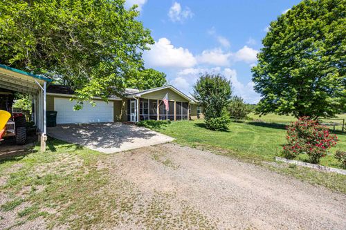 148 Shady Ln, Russellville, AR, 72802-1323 | Card Image