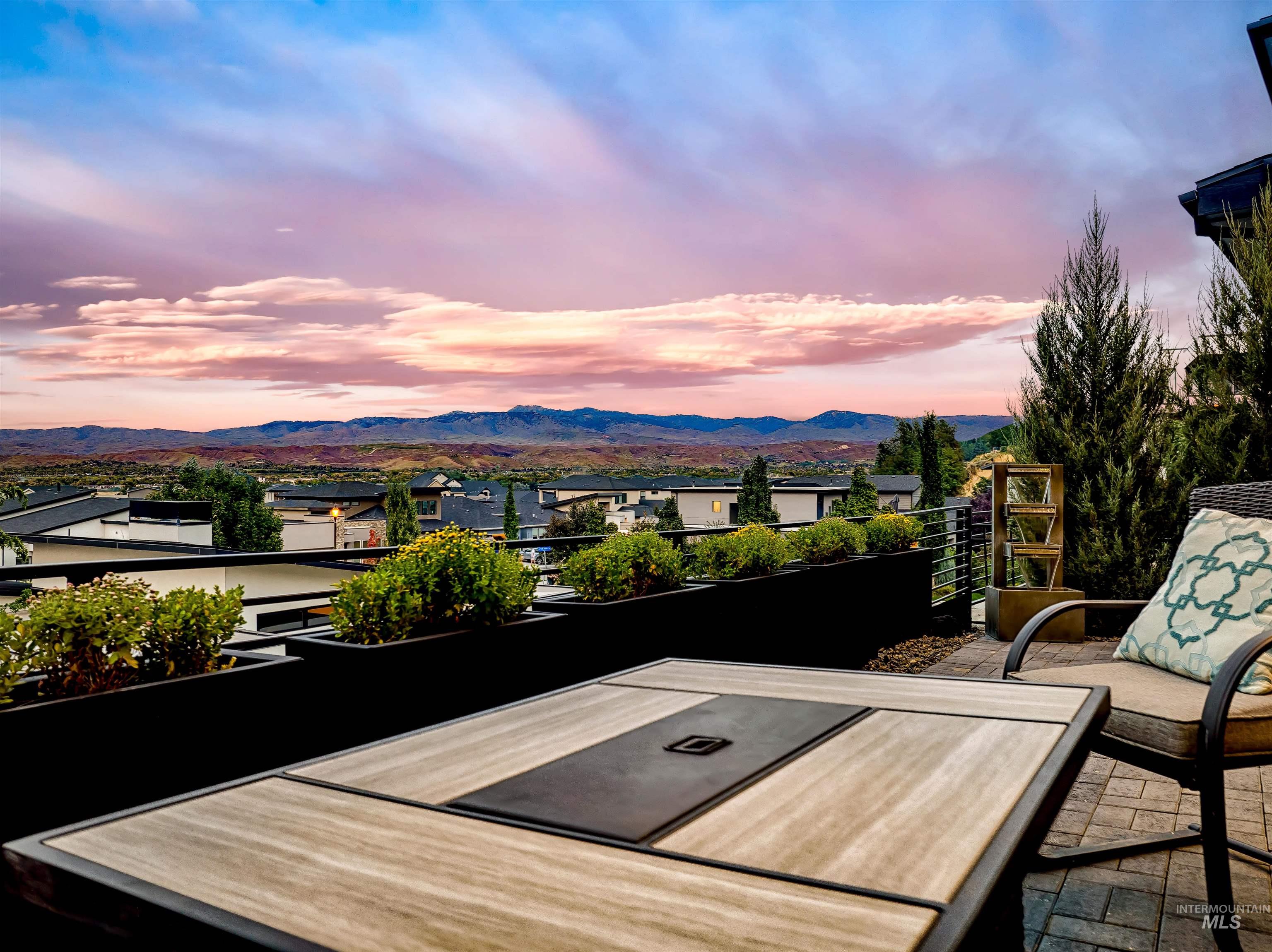 Ashbourne Ln, Eagle, ID 83616