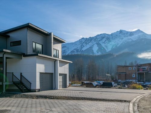 1007 Phare Cres, Pemberton, BC, V0N | Card Image