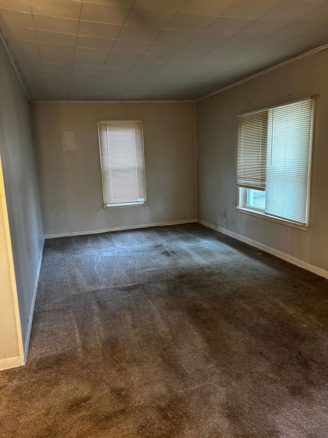 Living Room | Image 9