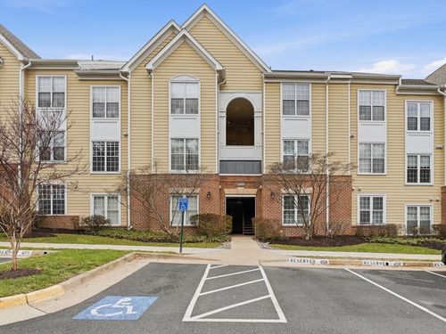 apt-202-12903 Alton Sq, HERNDON, VA, 20170-5894 | Card Image